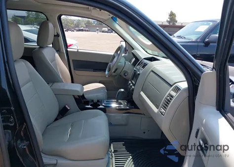 2009 Ford Escape Hybrid from USA, damaged, VIN 1FMCU49319KB21624